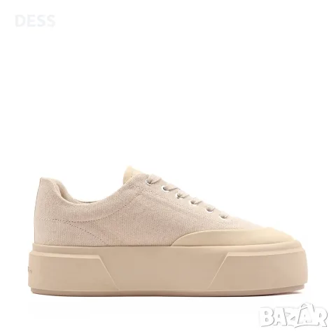 Calvin Klein Flatform LaceUp - Оригинални дамски кецове , снимка 3 - Кецове - 56272811