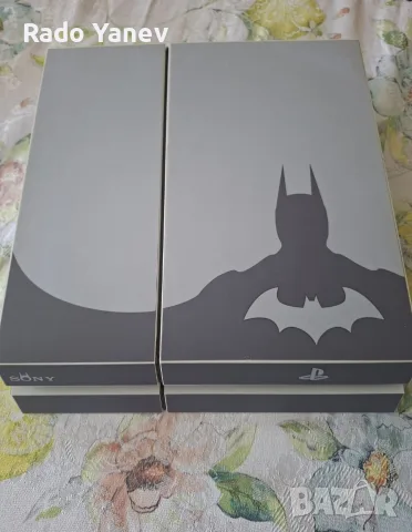 Playstation 4 500GB Batman Edition + два джойстика, снимка 2 - PlayStation конзоли - 55817062