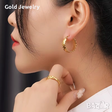 Хипоалергени обеци от медицинско злато, снимка 3 - Обеци - 53060830