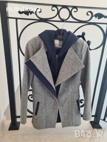 Страхотно вълнено палто размер 40/S, снимка 2 - Палта, манта - 38479334