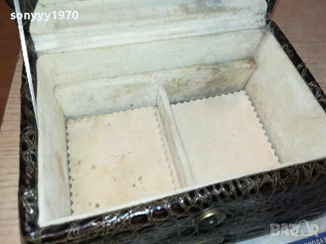 КУТИЯ С ОГЛЕДАЛО 0409231142, снимка 7 - Антикварни и старинни предмети - 42073246