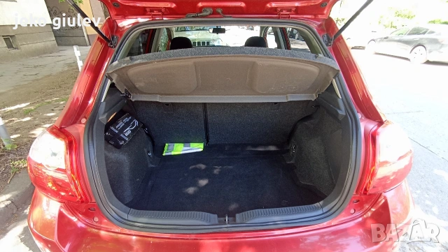 Продава се toyota auris 1.6, снимка 15 - Автомобили и джипове - 54331188