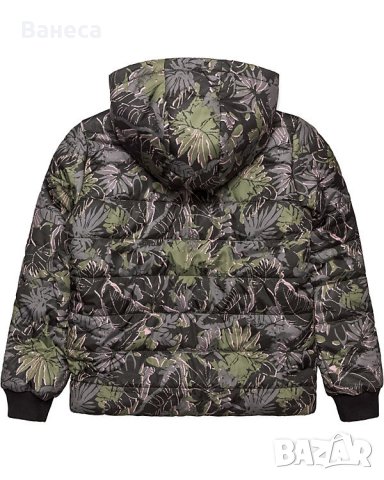 ново зимно яке на Есприт, снимка 2 - Детски якета и елеци - 26884473