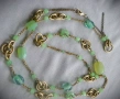 Антикварен позлатен гердан от Fenton glass с ураново и жадеитово стъкло, 50те, снимка 5