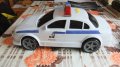 Продавам детска играчка полицейска кола  със сигнални светлини и звук, снимка 1 - Коли, камиони, мотори, писти - 36632757