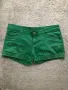 Дамски къси панталони, снимка 1