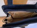 Тъмносиня чанта, снимка 3