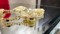 Van Cleef & Arpels VCA 5 Motifs Gold Diamond Vintage Alhambra Дамска Гривна, снимка 6