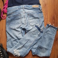 Накъсани дънки за бременни H&M Мama Skinny High Rib р-р 36, снимка 4 - Дрехи за бременни - 37340646