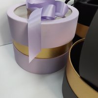 Кръгла кутия луксозна ф 23 см диаметър, н 16,2 см., прозрачен капак, лилаво , черно , сиво, със злат, снимка 5 - Други - 37531583