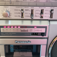Продавам радиокасетофон Panasonic RX5150 L Japan , снимка 3 - Радиокасетофони, транзистори - 44808104