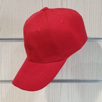 Нова изчистена шапка с козирка в червен цвят, снимка 5 - Шапки - 36922753