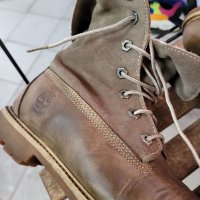 Timberland зимни кубинки,естествена кожа- 39/ 40 номер, снимка 10 - Дамски боти - 38460624