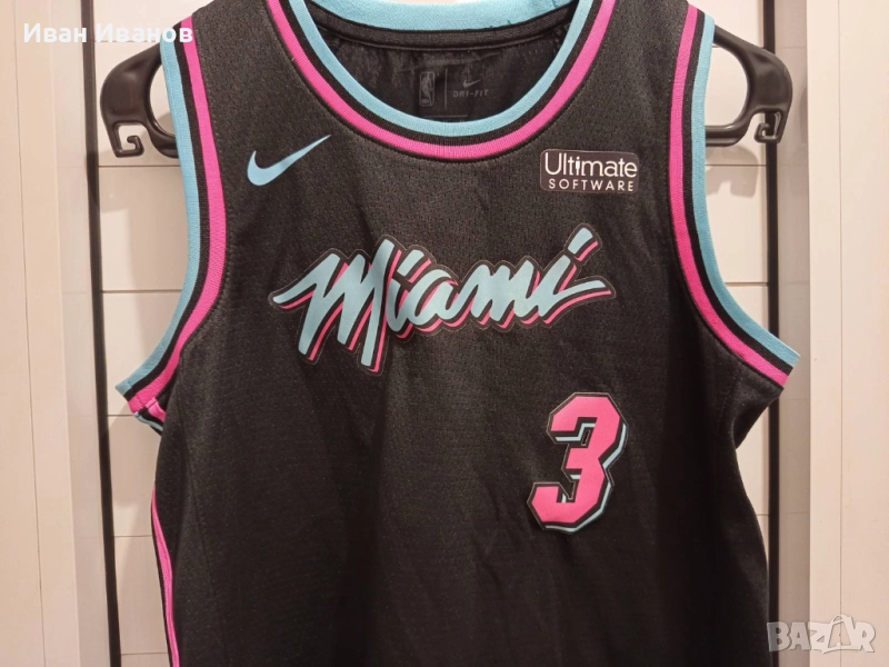 Чисто нов оригинален потник на Miami Heat - Dwyane Wade, снимка 1