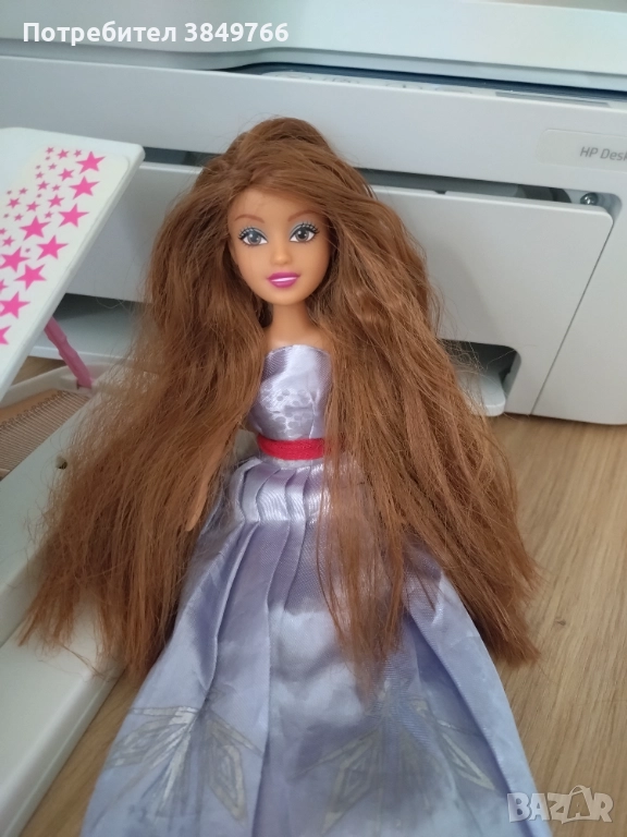 кукла с дълга гъста коса нова , снимка 1
