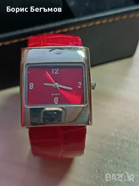 Дамски часовник-гривна, снимка 1