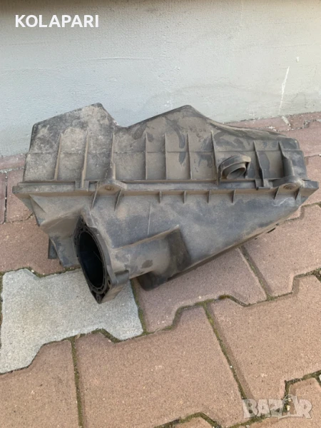 Кутия въздушен филтър голф 4 /golf 4, снимка 1