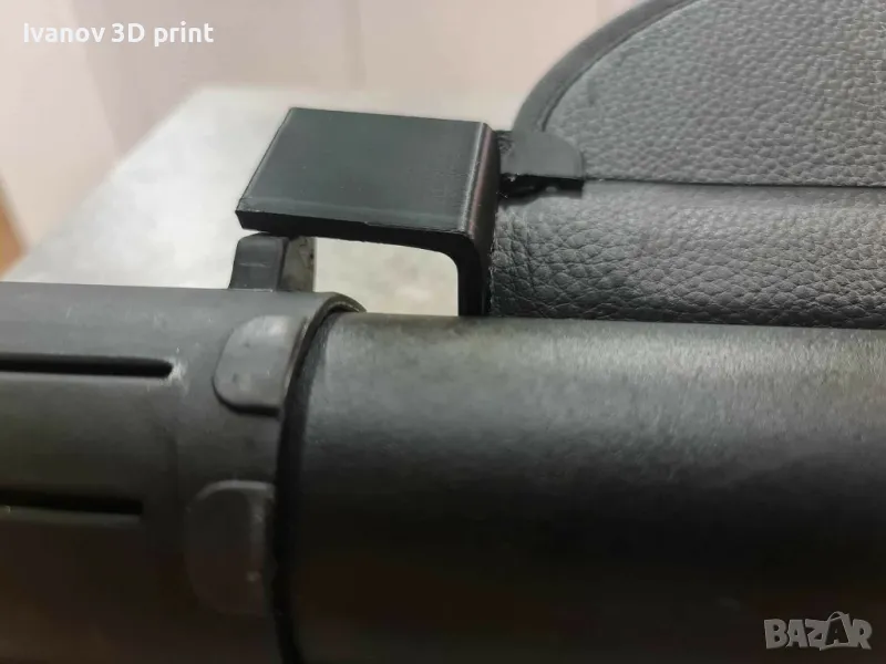 VW Passat B8 (комби) – крачета за щора на багажник, снимка 1