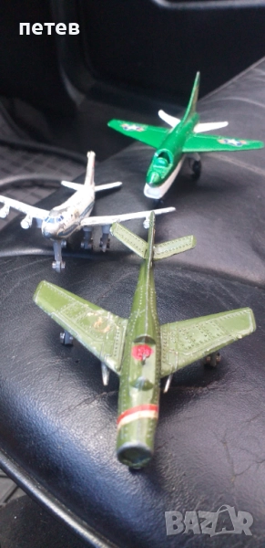 Метална количка. Метален самолет., снимка 1