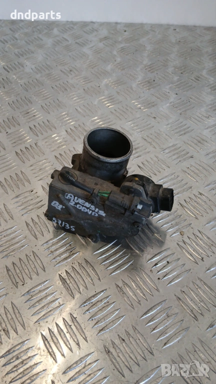 Дроселова Toyota Avensis 2.0D4D 2001г. , снимка 1