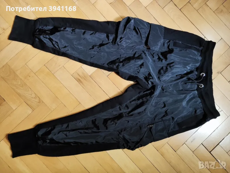 Philip Guston екип, снимка 1