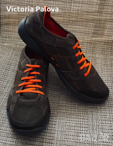 Дамски маратонки Clarks Arbor Jade (естествен велур) - стелка 26.2 см, снимка 18 - Маратонки - 42657008