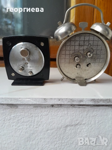 редки механични мини будилници СССР, снимка 5 - Антикварни и старинни предмети - 54343590