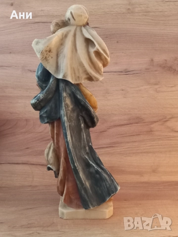 ВОСЪЧНА фигура на Мадона с младенеца, снимка 5 - Статуетки - 52584697