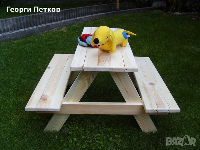 Масичка с пейки за деца -85х80х50см. - 49 €. 