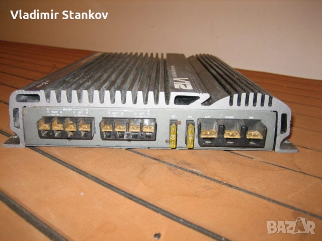 Alpine MRV-F400, снимка 3 - Ресийвъри, усилватели, смесителни пултове - 53915798