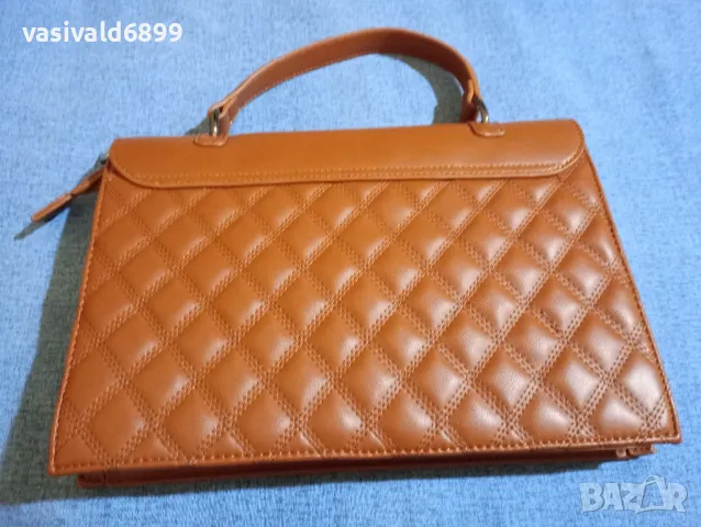 Кафява дамска чанта , снимка 2 - Чанти - 48637180