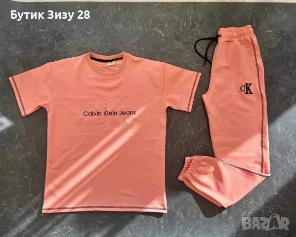 Calvin Klein, 6 ЦВЯТА дамски екипи, УНИКАЛНИ МОДЕЛИ 2025, снимка 13 - Спортни екипи - 49220422