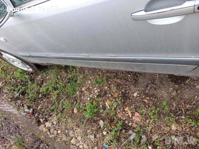 Mercedes Benz CLK 200, снимка 3 - Автомобили и джипове - 54100092