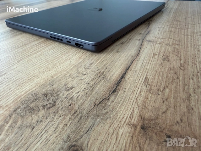 НОВ MacBook Pro 14" M4 PRO Chip 12CPU/16GPU/48RAM/512 SSD, снимка 5 - Лаптопи за работа - 53972709