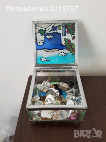 Стъклен свещник, за дебела свещ+стъклена кутия., снимка 5 - Декорация за дома - 41670893