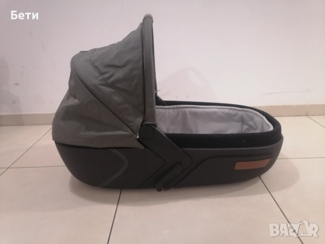 Кош Бебешки Mutsy Urban Nomad , снимка 3 - Детски колички - 52398369