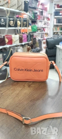 чанти calvin klein, снимка 2 - Чанти - 51440504