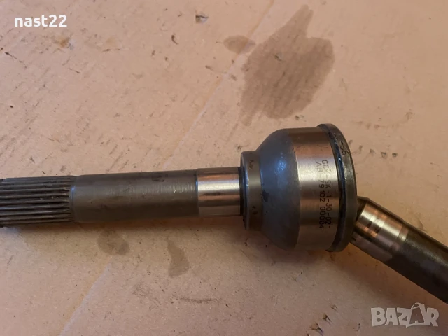 Полуоска предна Сузуки Самурай 1.0 куб, снимка 2 - Части - 9939681