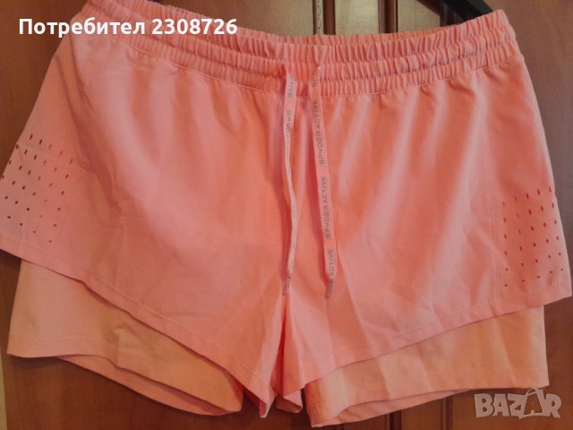 Дамски шорти , снимка 1 - Къси панталони и бермуди - 40537800