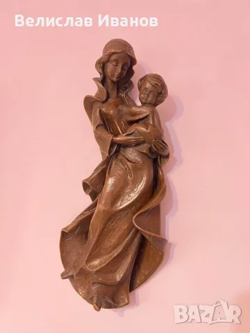 Винтидж восъчна скулптора за стена на Богородица с Младенеца.Отлично състояние.
, снимка 5 - Декорация за дома - 49670621