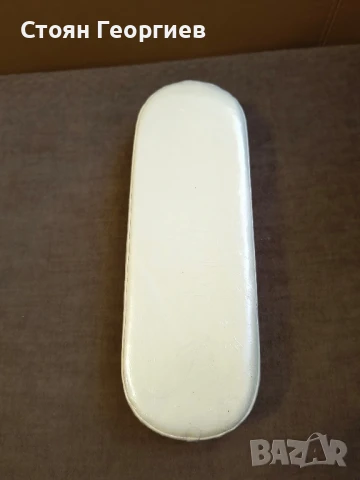 Чисто нова Масичка за маникюр със сгъваеми крачета, снимка 1