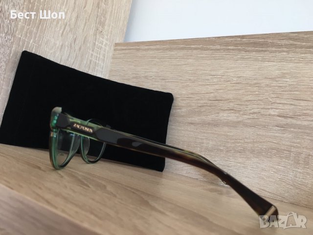 Оригинални рамки за дамски очила Zac Posen , снимка 3 - Слънчеви и диоптрични очила - 38333642