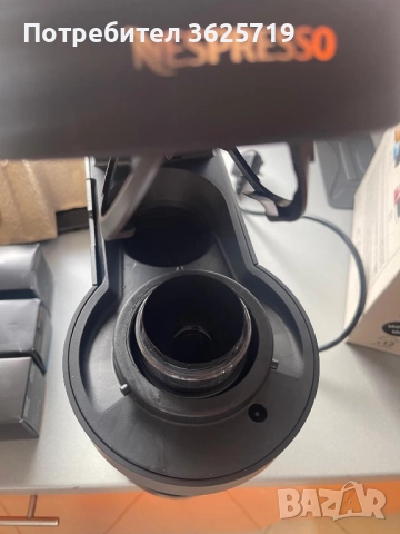Кафе машина Nespresso Vertuo Next + 50капсули, снимка 3 - Кафемашини - 51855697