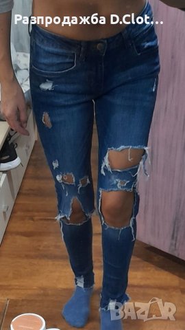 Накъсани еластични дънки S/M, снимка 1