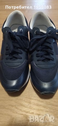 Маратонки Tommy Hilfiger 41 номер / 26см стелка, снимка 6 - Маратонки - 39586360