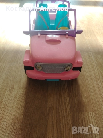 барби количка, снимка 2 - Коли, камиони, мотори, писти - 52789194