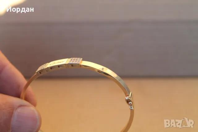 Дамска златна гривна ''Cartier'', снимка 8 - Гривни - 47902940