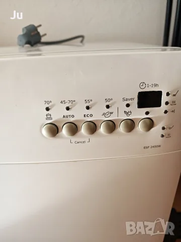 продавам съдомиялна кубче Electrolux за ремонт или за части и печка Ariston Hotpoint за вграждане , снимка 2 - Съдомиялни - 56066441