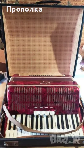 Сто годишен - Акордеон Weltmaister с куфар, 48 баса, снимка 18 - Акордеони - 49060337
