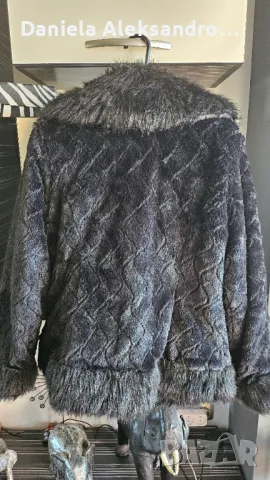Спорно елегантно палто с косъм, снимка 5 - Палта, манта - 47894680